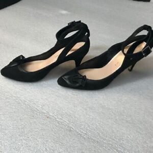 Loeffler Randall women’s suede shoe size 7